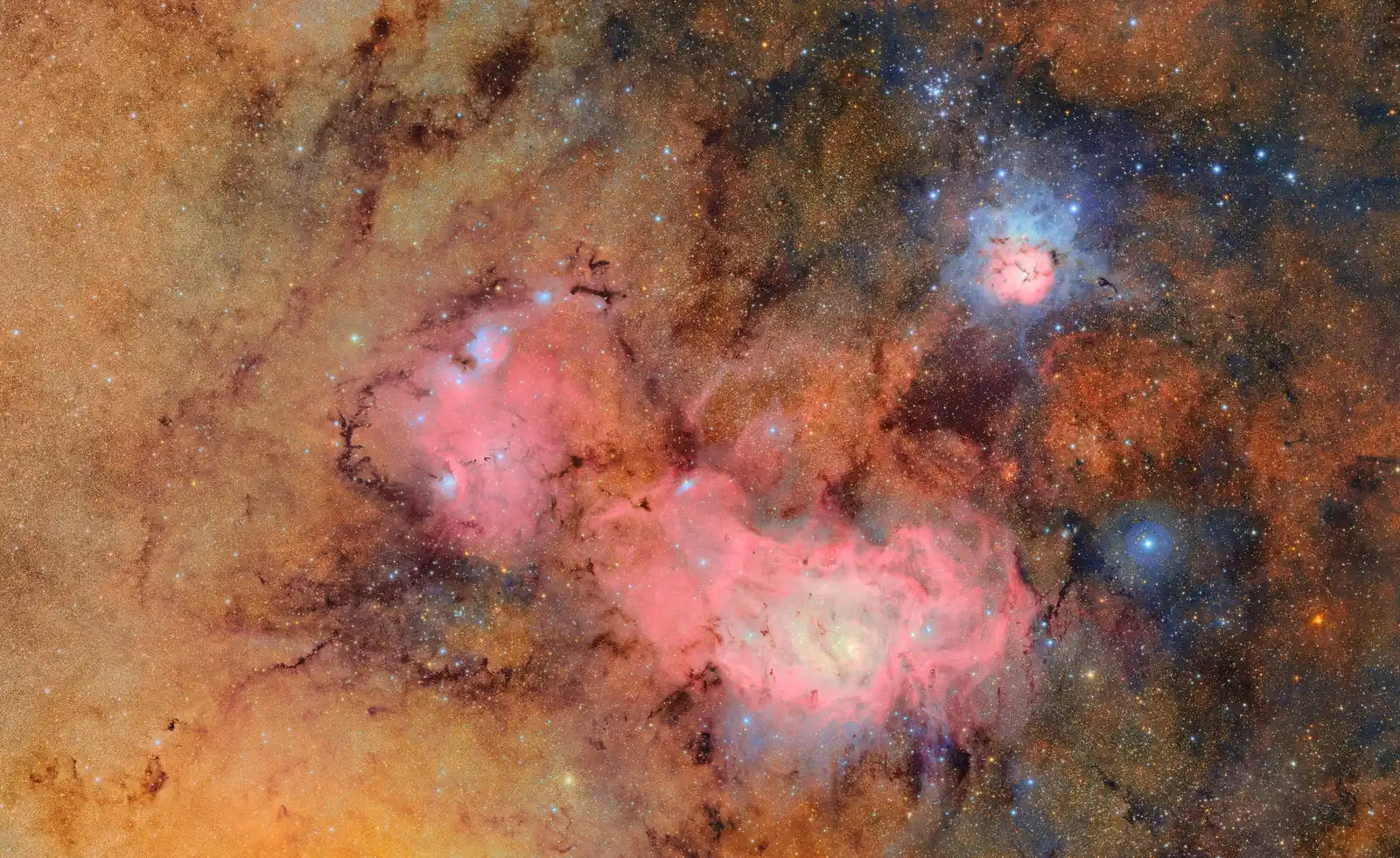 What's in the sky - August 2025
