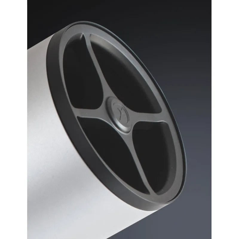 Detail of the Unistellar eVscope 2 optical tube and mirror end