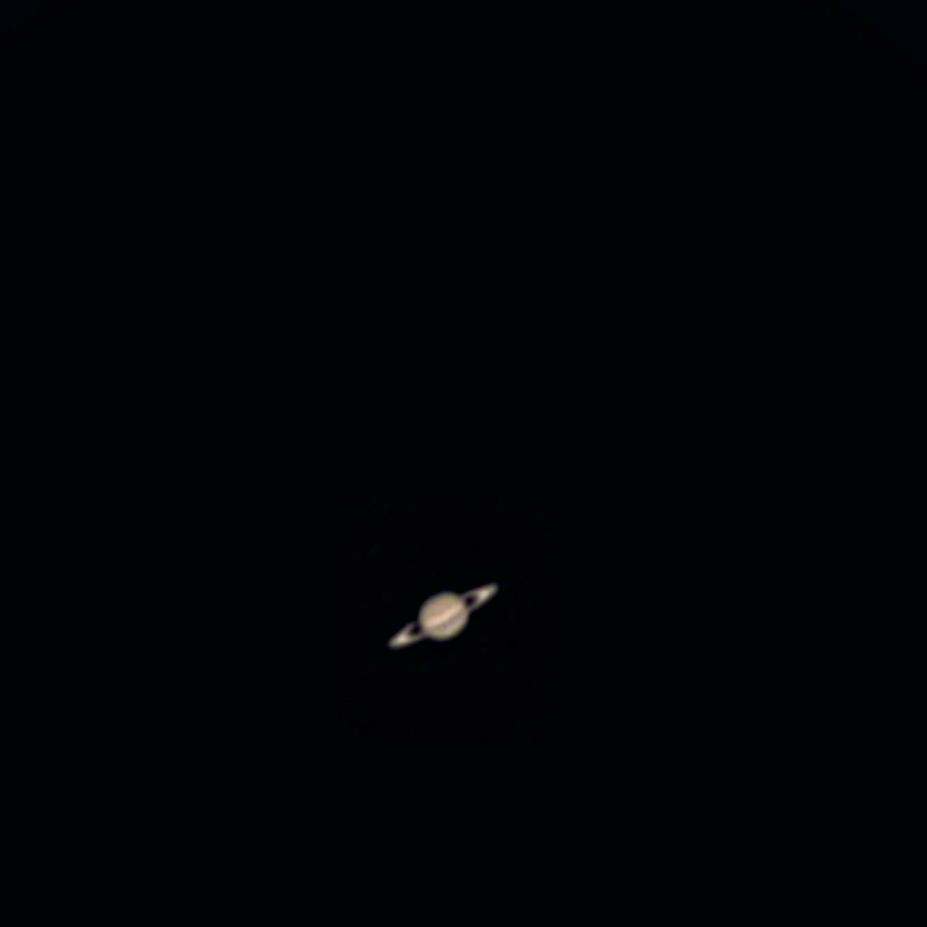 Saturn and its rings captured with the Unistellar Odyssey Pro smart telescope